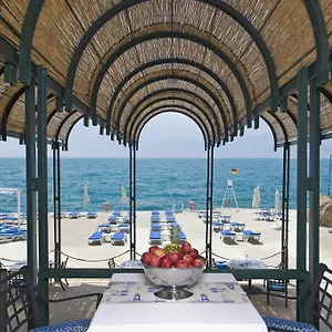 ***** Otel Divan Talya Türkiye