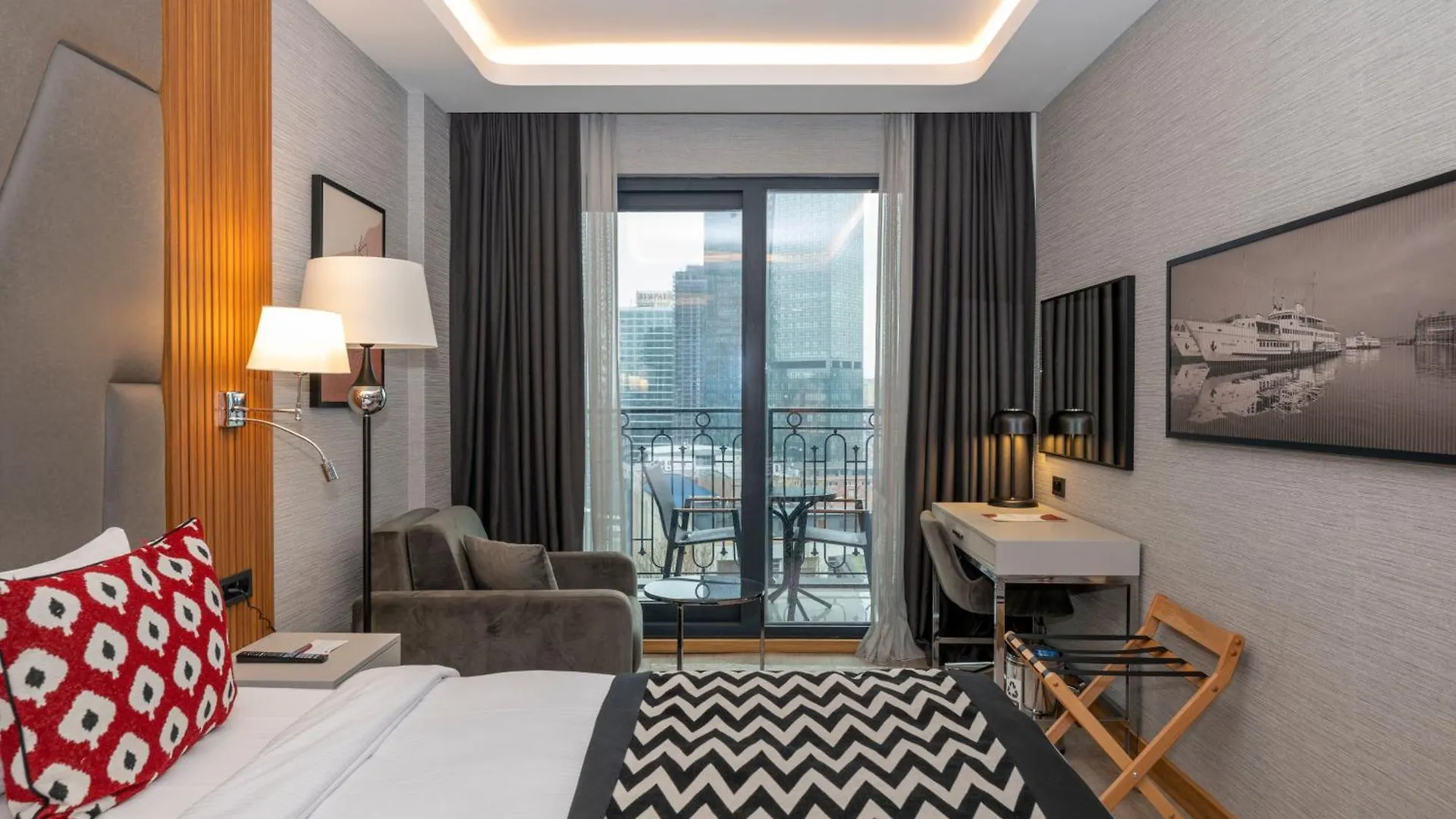 Ramada Encore By Wyndham Istanbul Sisli