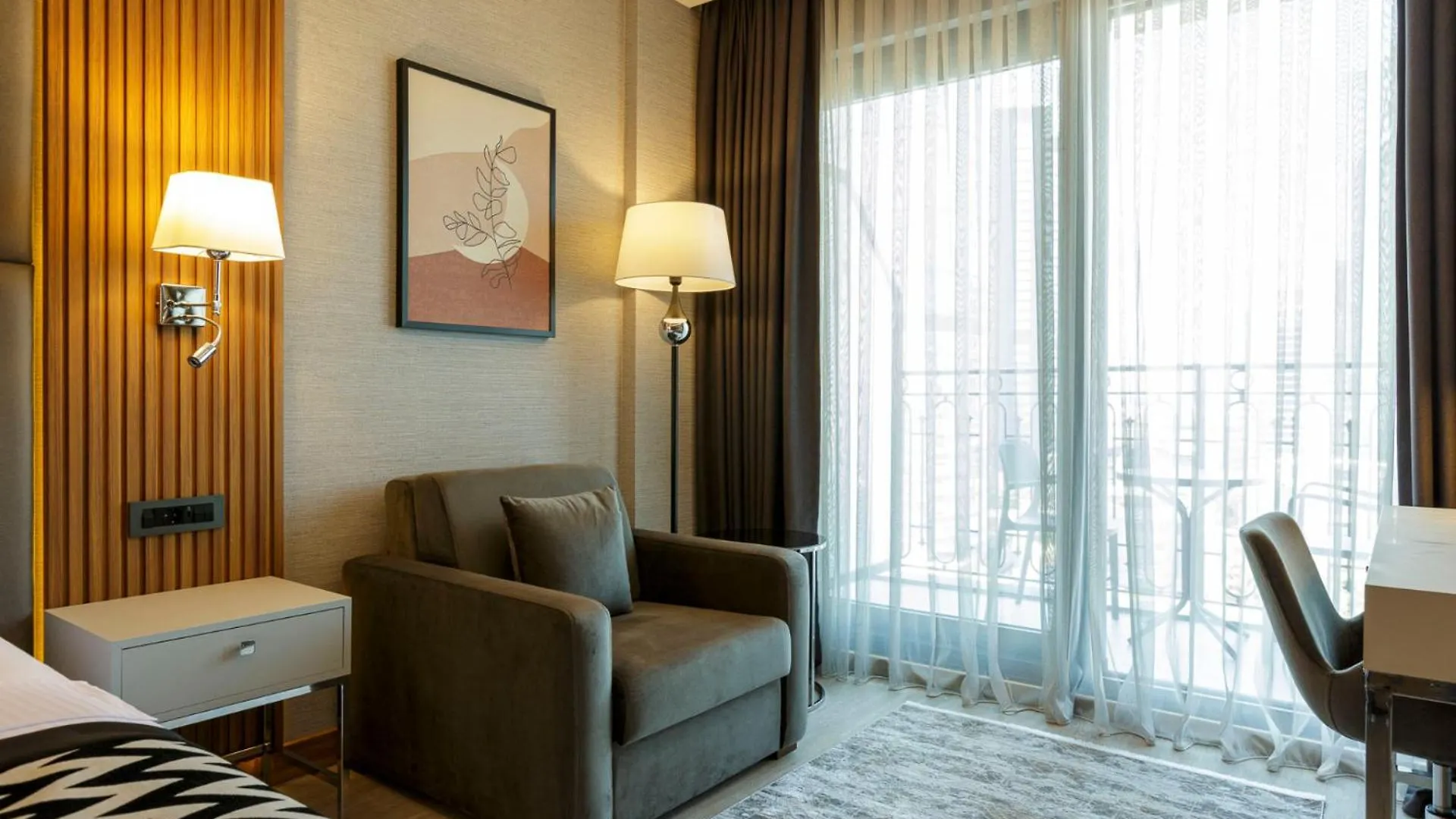 Otel Ramada Encore By Wyndham Istanbul Sisli