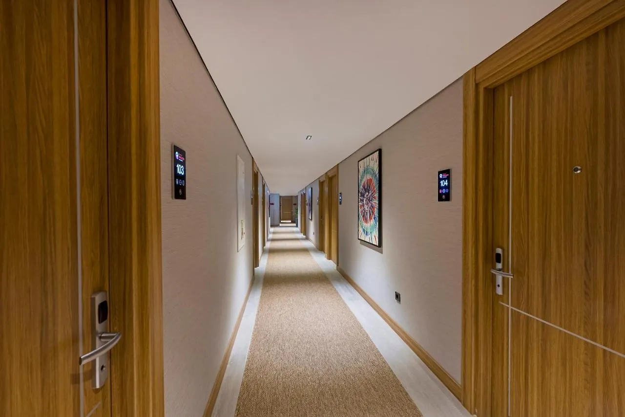Ramada Encore By Wyndham Istanbul Sisli Hotel